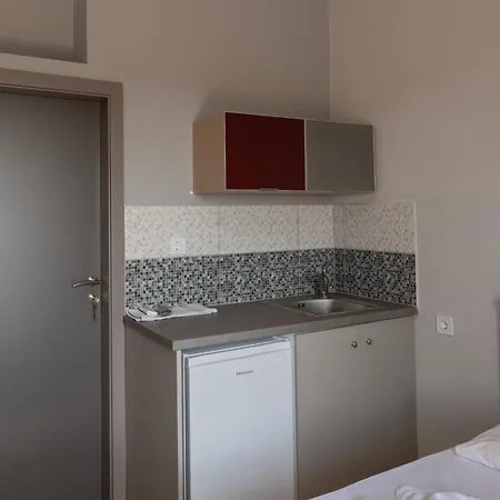 Hotel Pavlopetri Vinglafia