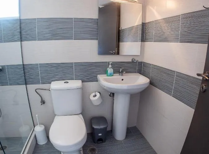 Hotell Pavlopetri Vingláfia